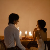 内景｜烛光摇曳