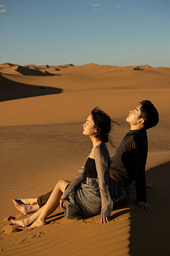 腾格里沙漠｜Black