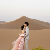 腾格里沙漠｜粉色玫瑰