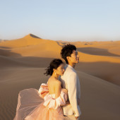 腾格里沙漠｜粉色玫瑰