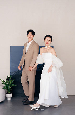 独家内景｜白色恋人