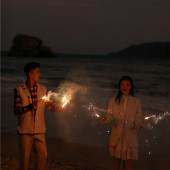 月半湾基地-烂漫弧光