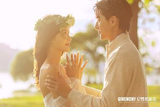 拍婚纱照怎么选择好的影楼呢?三亚婚纱照