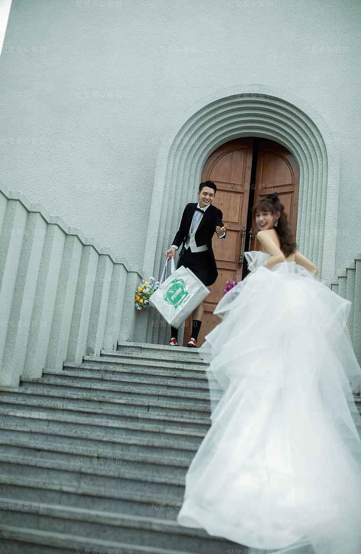 大小洞天-完美假日