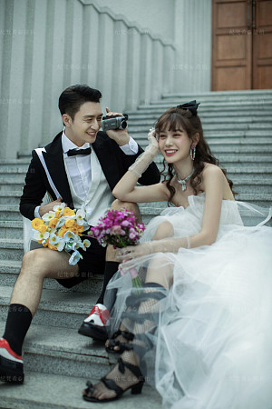 大小洞天-完美假日