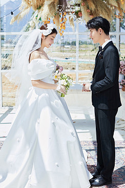 玫瑰庄园-春暖花开