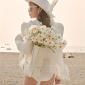 日月湾-盛夏光年