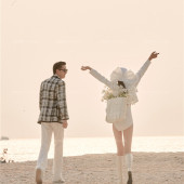 日月湾-盛夏光年