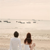 日月湾-盛夏光年