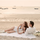 日月湾-盛夏光年