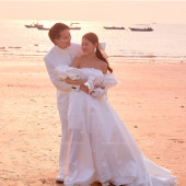 三亚湾-粉墨夏日