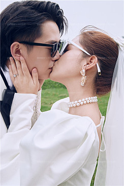 日月湾-倾欢漫盛