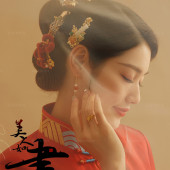 内景系列-美人如书