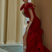 半山半岛-《夜莺与红玫瑰》￼