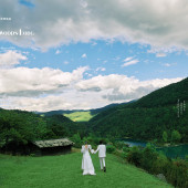 云杉坪-绿光森林