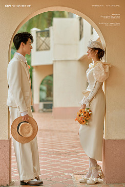 月半湾基地-LOVE LIKE A BOUQUEL