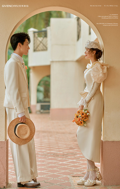 月半湾基地-LOVE LIKE A BOUQUEL