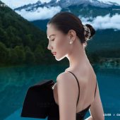 蓝月谷-湖光山色