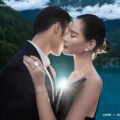 蓝月谷-湖光山色