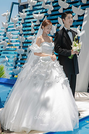 大小洞天-BLUE DEEP SEA