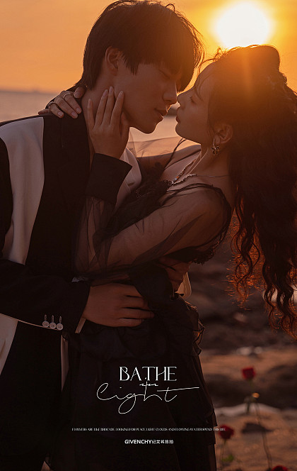 大小洞天-落日与玫瑰