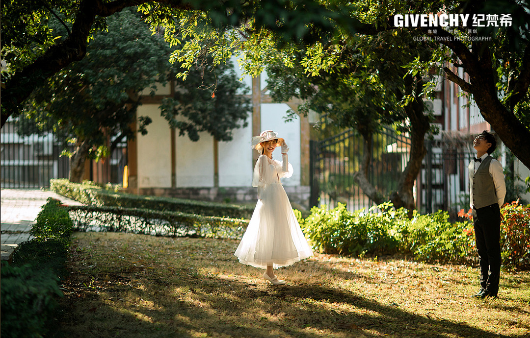 想拍婚纱照，但是不知道该拍什么风格，应该怎么选？