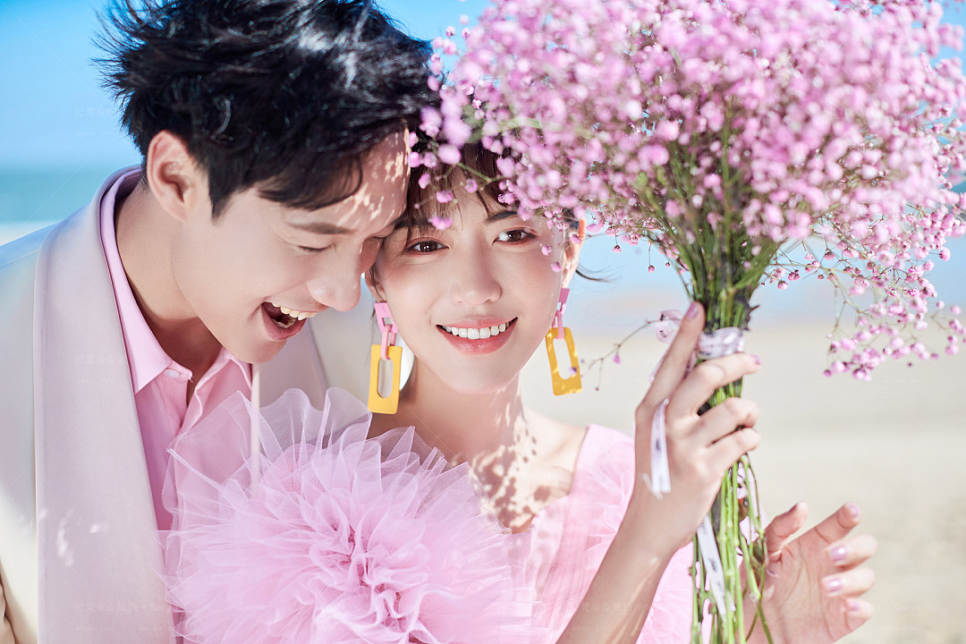 想拍婚纱照，但是不知道该拍什么风格，应该怎么选？