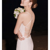 大小洞天-Suddenly HUG