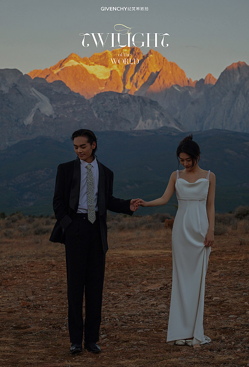 雪山远景-人间暮色