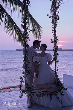 大小洞天-紫色落日