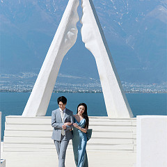 华尔兹-海风假日