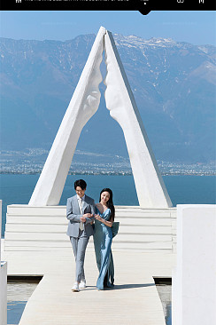 华尔兹-海风假日