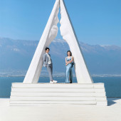 华尔兹-海风假日