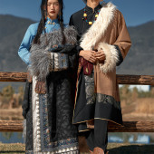 莫奈庄园-扎西德勒