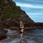 燕子洞-放肆去嗨