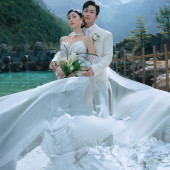 蓝月谷-蓝色仙境