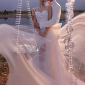 珍珠湖-花香满径