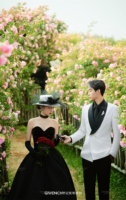 张先生❤贺女士