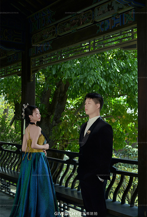 黄先生❤熊女士