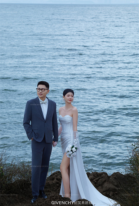 刘先生❤李女士