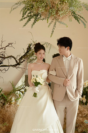 袁先生❤周女士