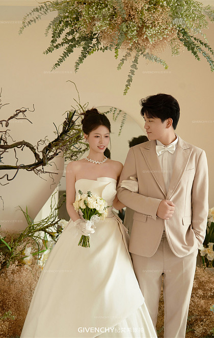 袁先生❤周女士