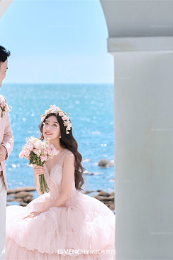 王先生❤艾女士