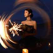 维纳斯-夜色迷人