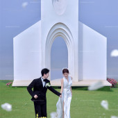 半山半岛-云朵捧纱