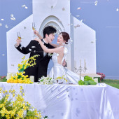 半山半岛-云朵捧纱