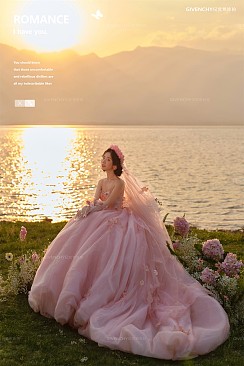 半山半岛-蜜糖波光