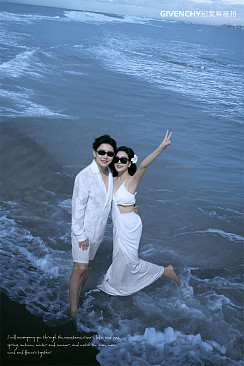 博主阿汤哥-漫步海滩