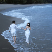 博主阿汤哥-漫步海滩