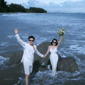 博主阿汤哥-漫步海滩